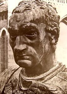 Monumento equestre del Gattamelata di Donatello particolare del volto