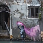 Migrant child di Banksy