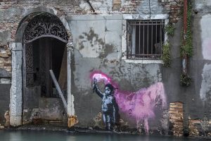 Migrant child di Banksy