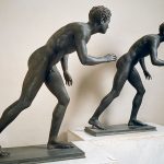 Statuette di corridori