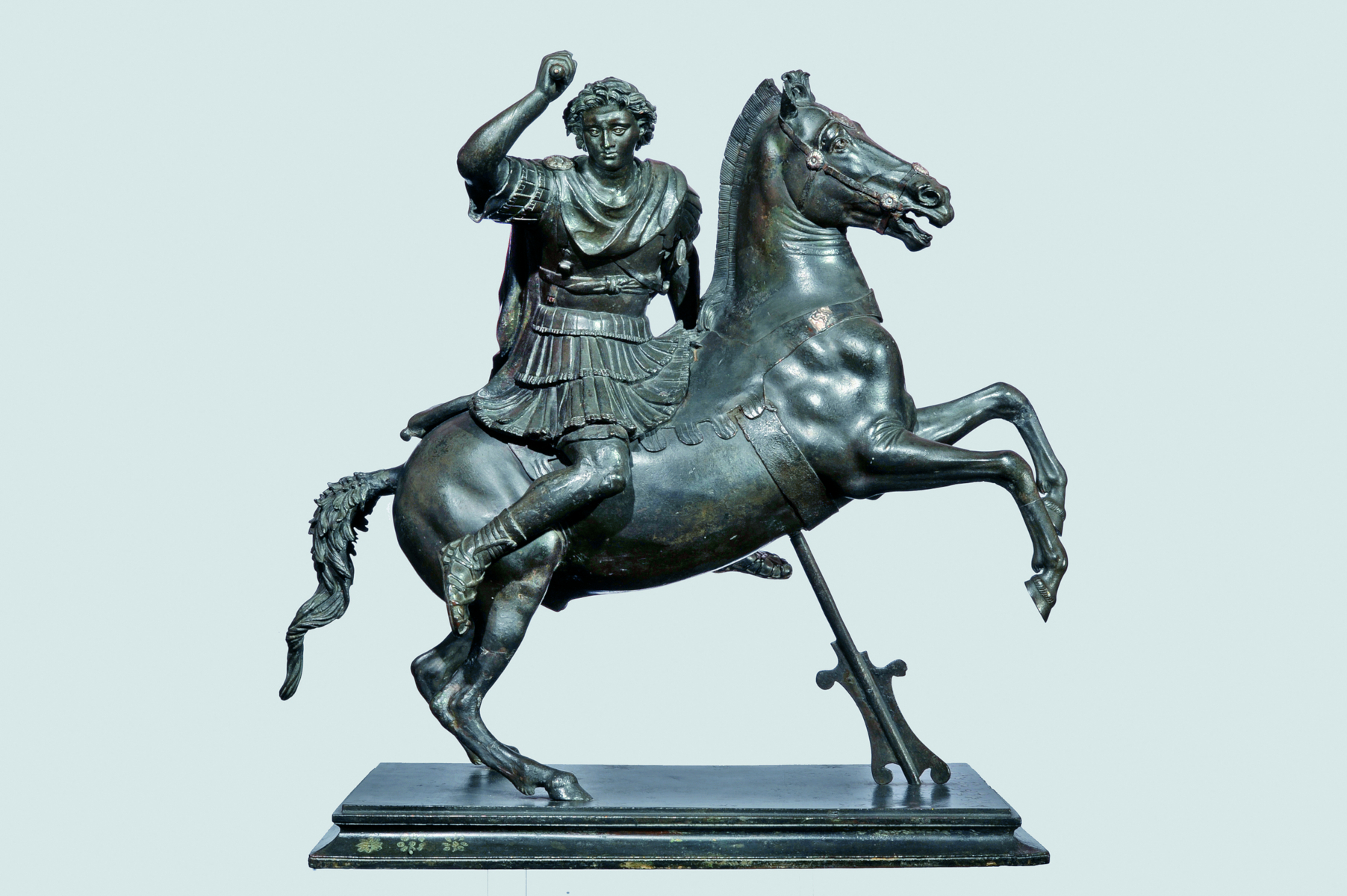 Alessandro a cavallo