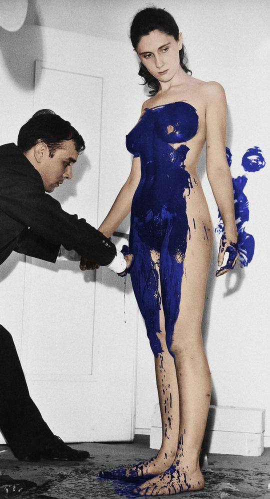 Yves Klein, Antropometria, performance, circa 1960