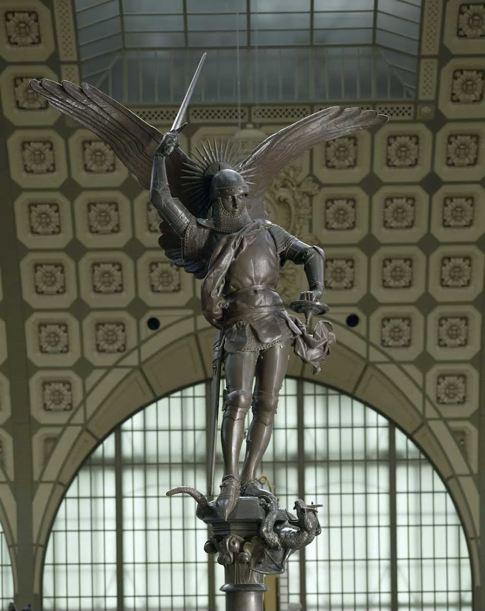 San Michele che sconfigge il drago di Emmanuel Fremiet