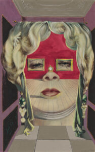 ll viso di Mae West utilizzabile come appartamento surrealista di Salvador Dalí