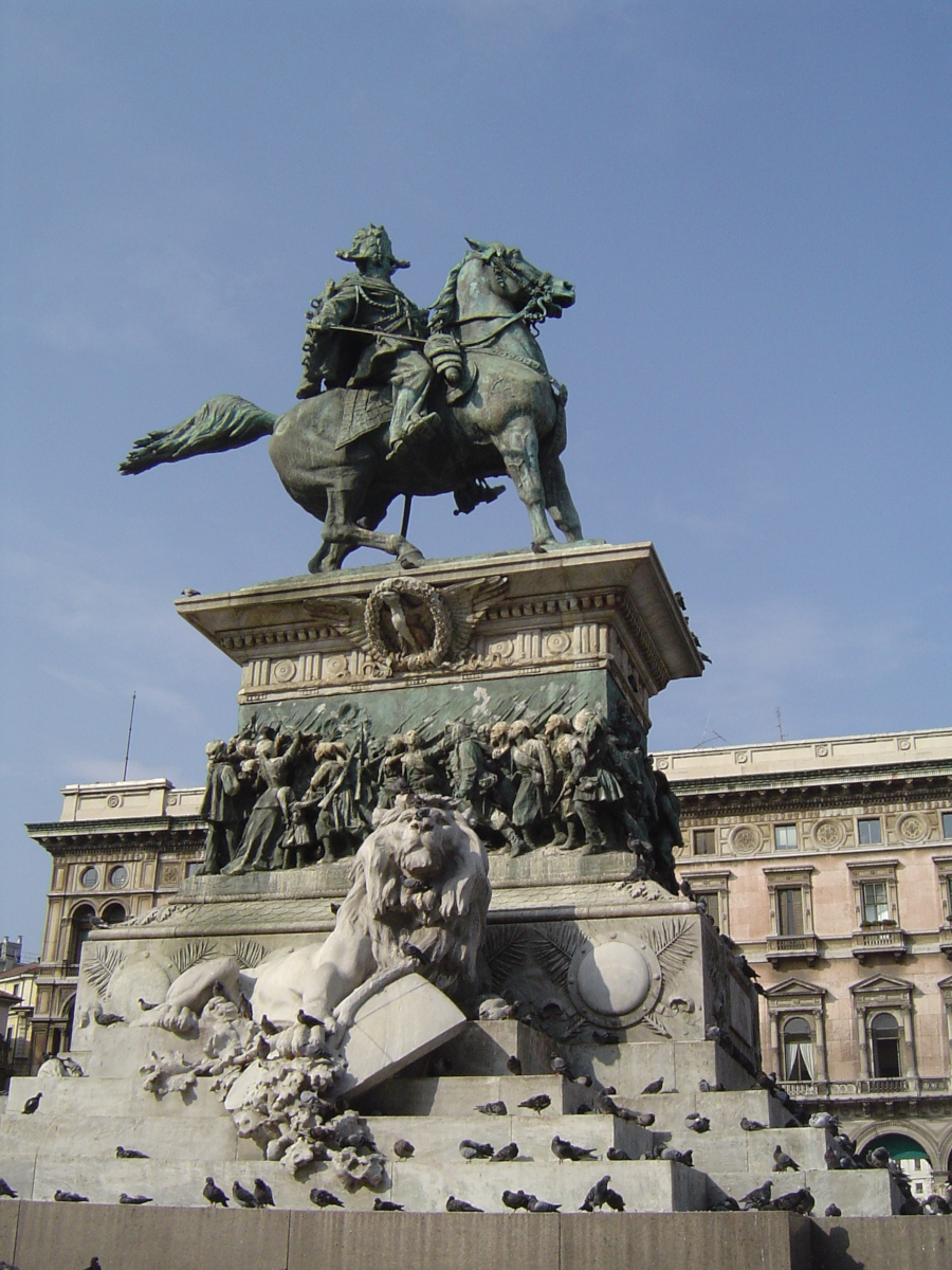Monumento equestre di Vittorio Emanuele II di Ercole Rosa