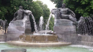 Fontana angelica di Giovanni Riva