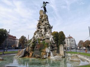Monumento al traforo del Fréjus di Marcello Panissera di Veglio