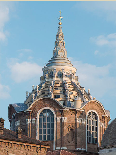 Cappella della Sacra Sindone di Guarino Guarini - esterno